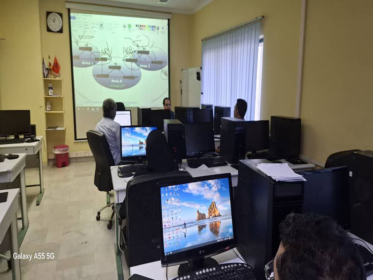 مهندس آب نیکی