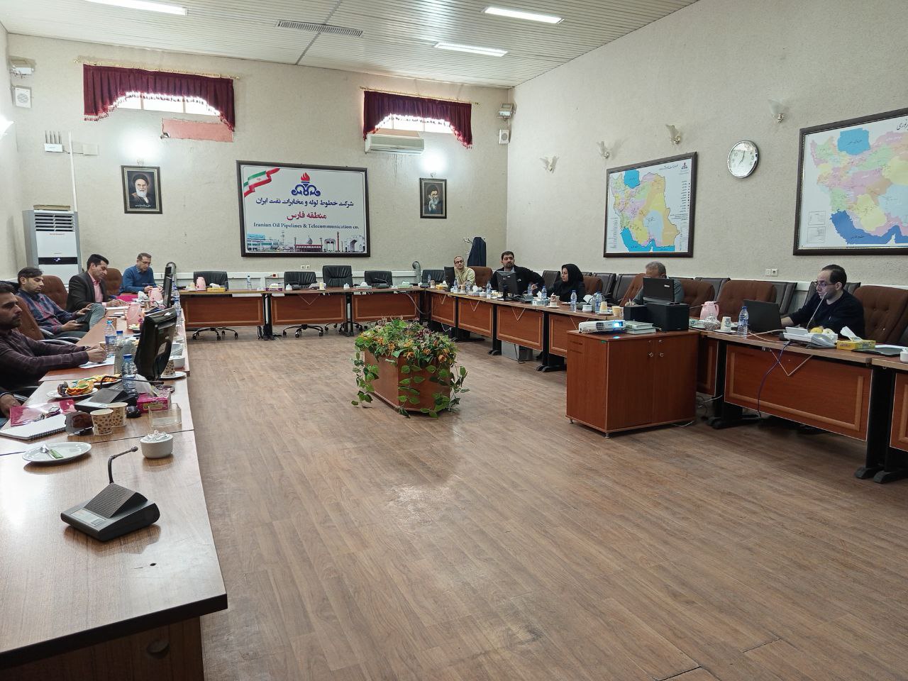 مهندس آب نیکی