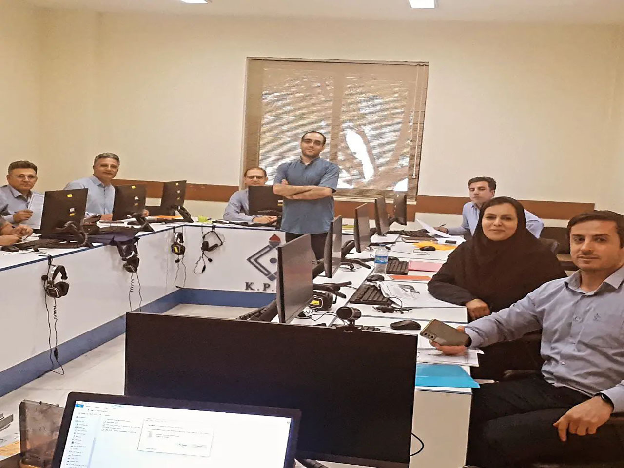 مهندس آب نیکی